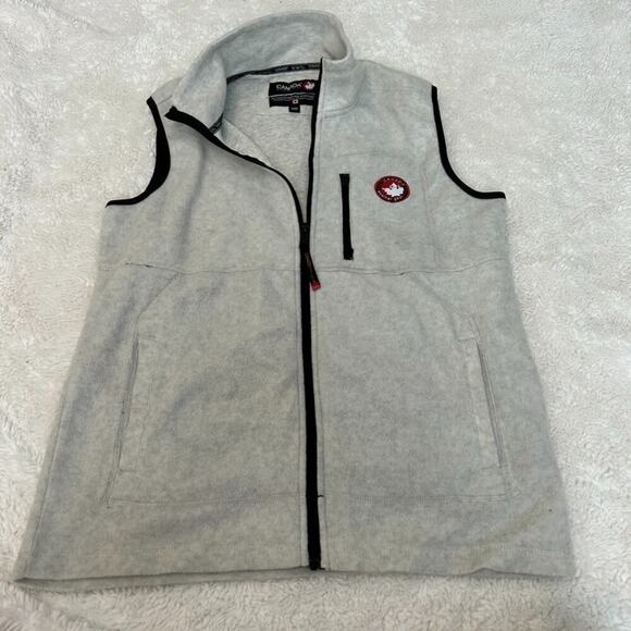 Gear Other - Canada Weather Gear Men's Camo Colorblock Vest Sherpa Lining Sz Medium‎